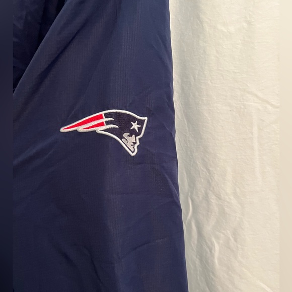 Men’s Reversible Patriots Jacket with Hood Size XXL - Picture 4 of 5